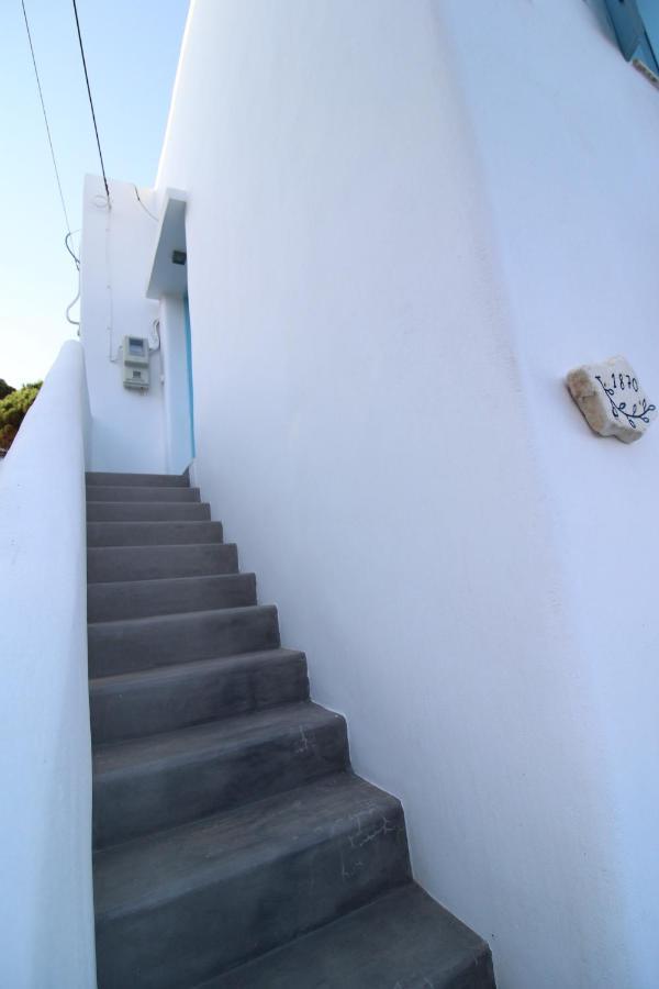1870 House 1&2 Apartment Plaka  Exterior photo